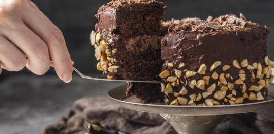 Torta de Chocolate: sobremesa simples, fácil e deliciosa!